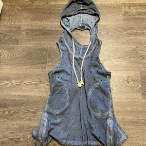 Pol Tank top  With hood And Open Back